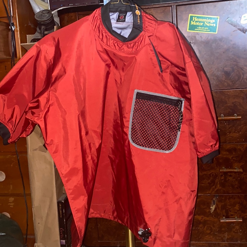 Patagonia warm weather training shell, never worn red with grey accents